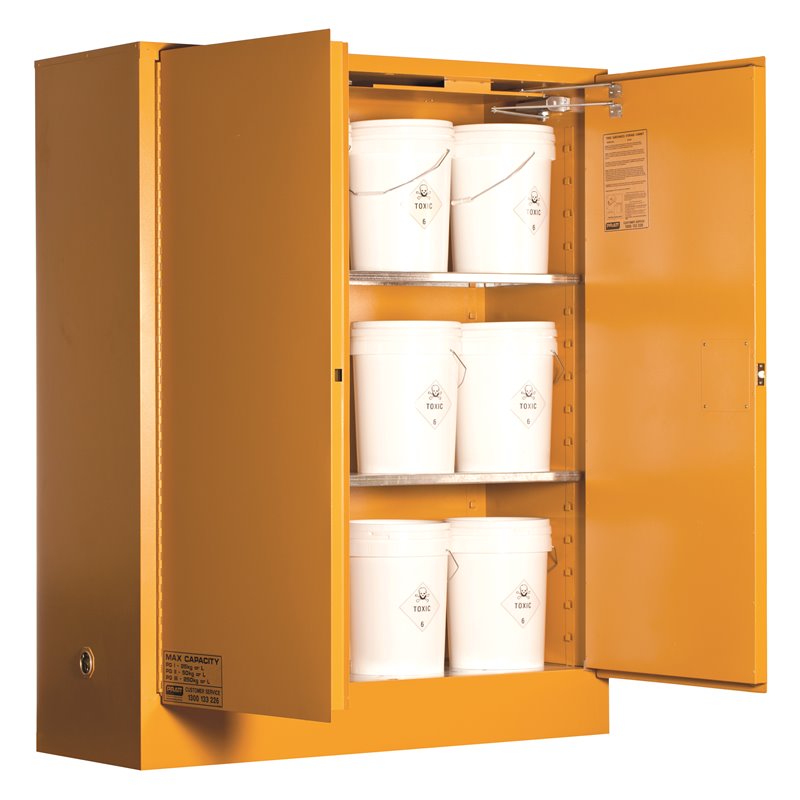 Pratt Cabinet DG Toxic 250L 1825 x 1440 x 585mm 3 Shelf
